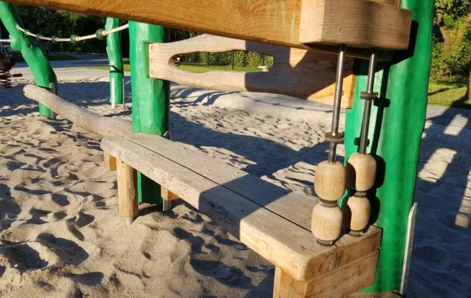 Spielplatz am Baltenring - kleiner Parcours