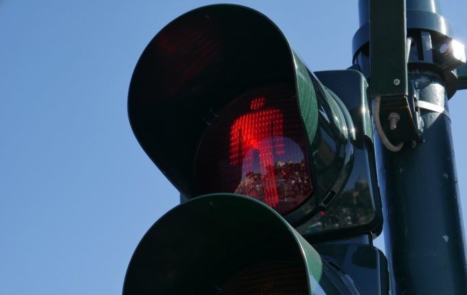 Blasenentzündung in der Stillzeit - rotes Ampelmännchen.jpg