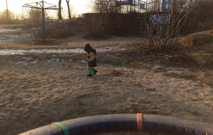 Abenteuerspielplatz im Libertypark - Karussell und Drehrad