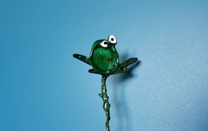 Herz aus Draht und Nagellack - Frosch aus Draht lackiert mit Augen und Mund