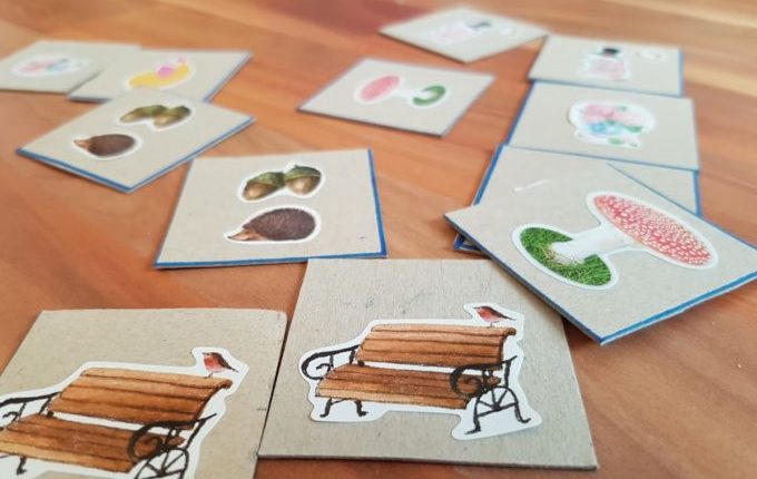 Memory Karten mit Stickern beklebt