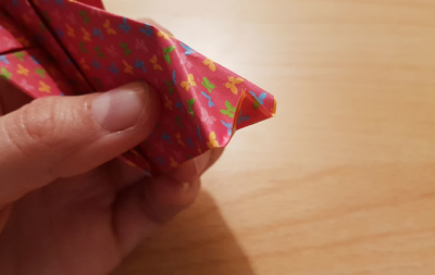 doppelt gefaltete Origami Hasenschwanzspitze