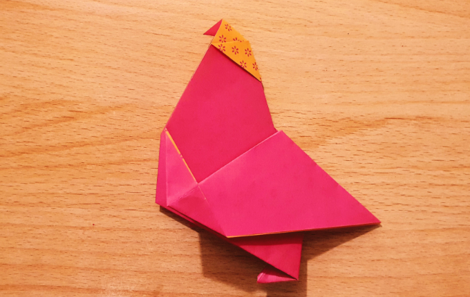 fertig gefaltetes Origami Huhn